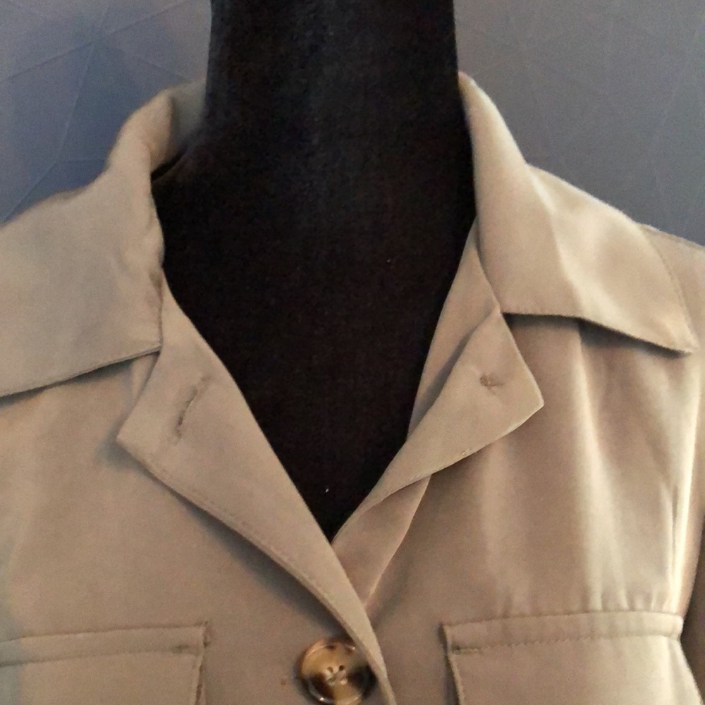 DYNAMITE cropped olive green lightweight jacket size medium - Picture 5 of 8